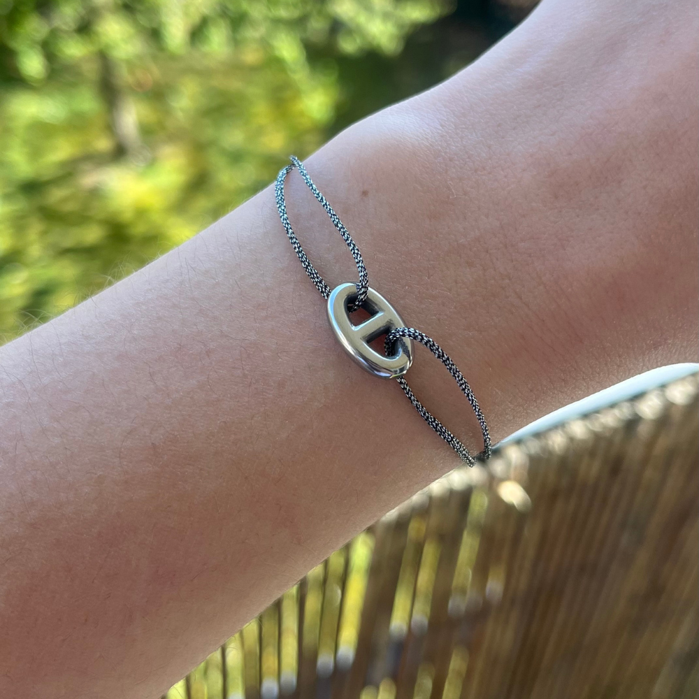 Bracelet cordon fait main noir métallisé