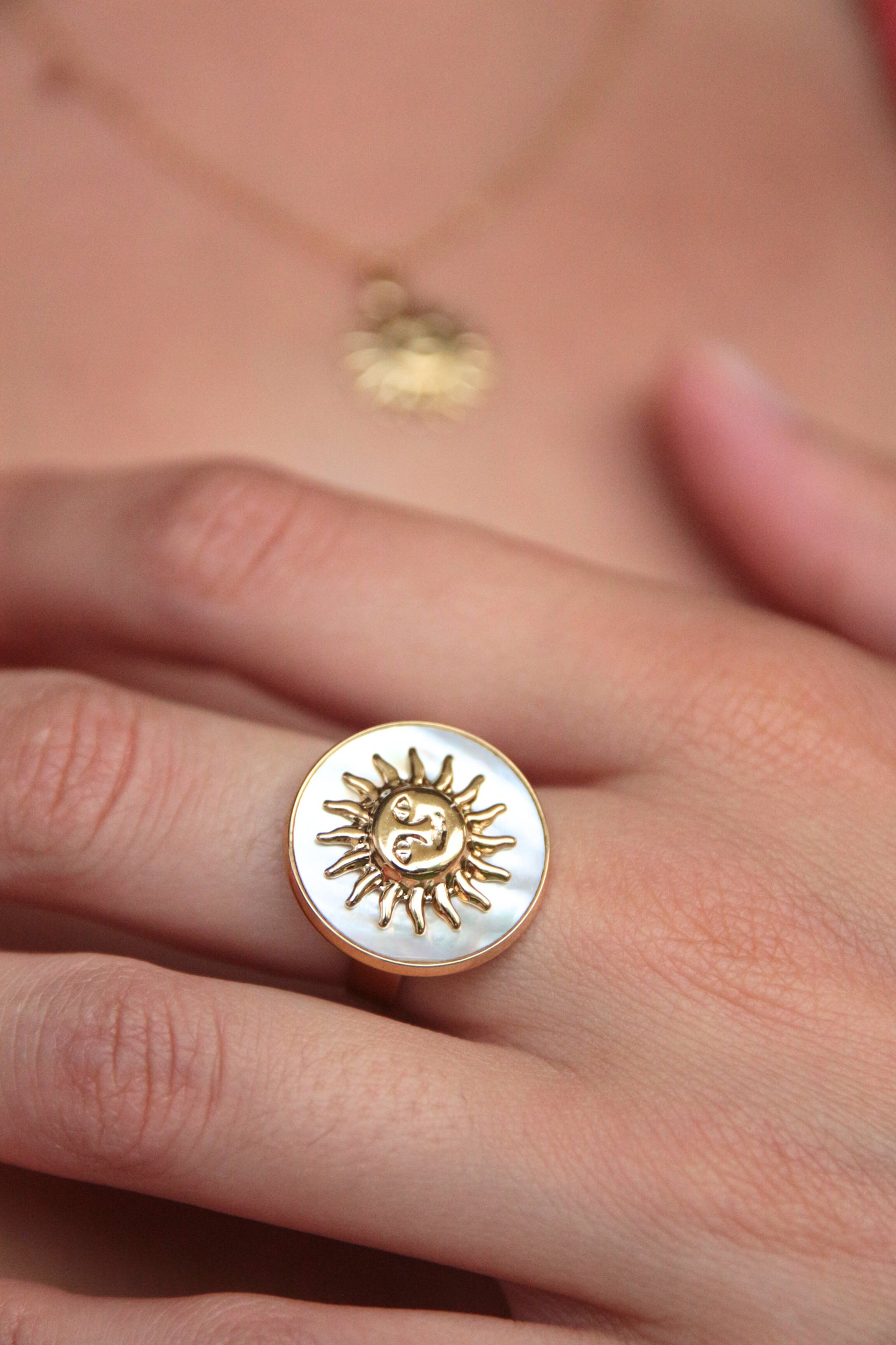 Bague soleil nacre - SUN
