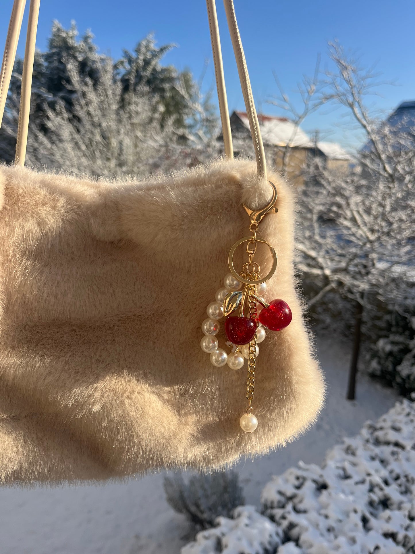 Porte clé cerise perles