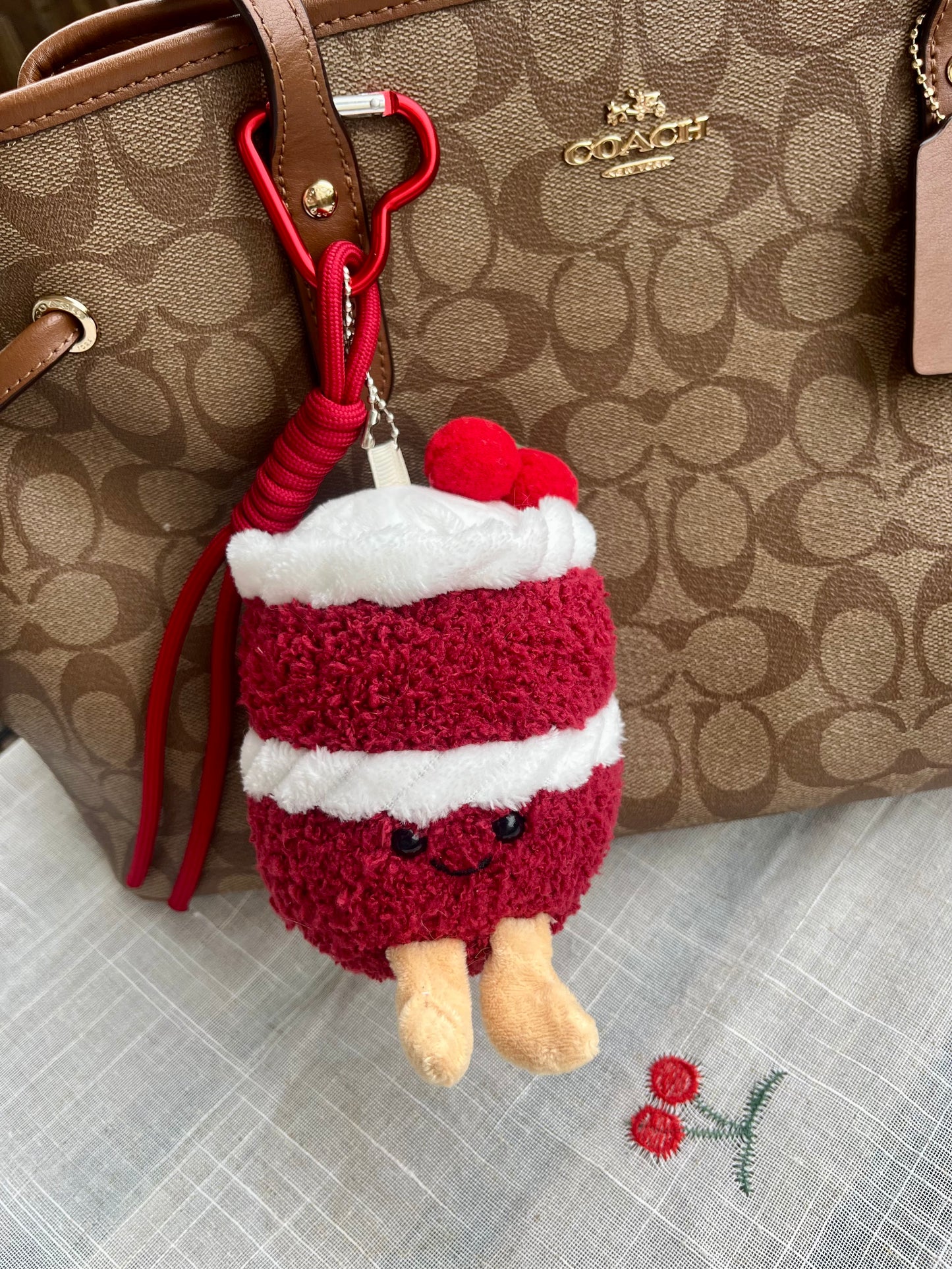 Grigri sac gâteau - RED VELVET
