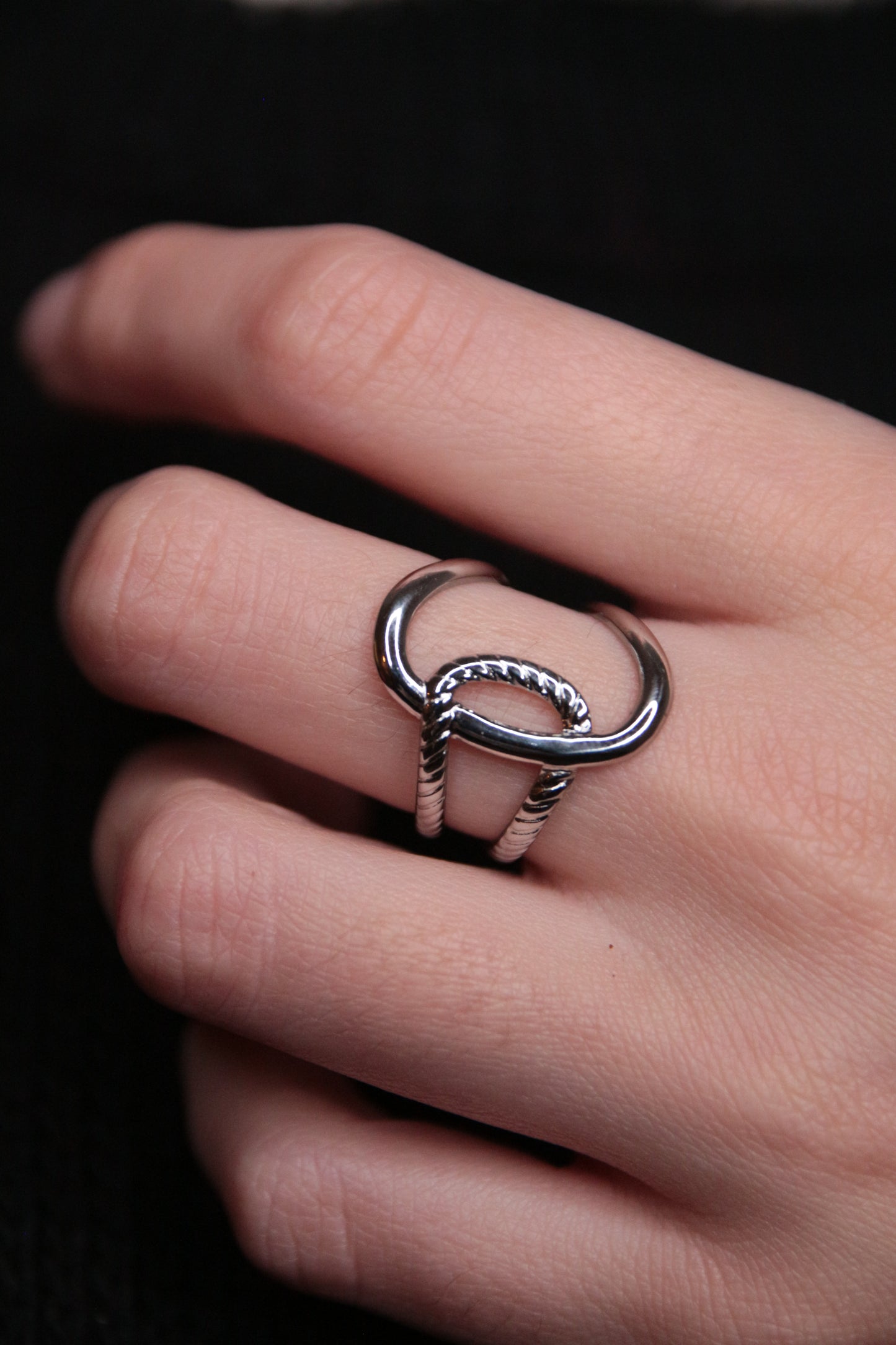 Bague boucle