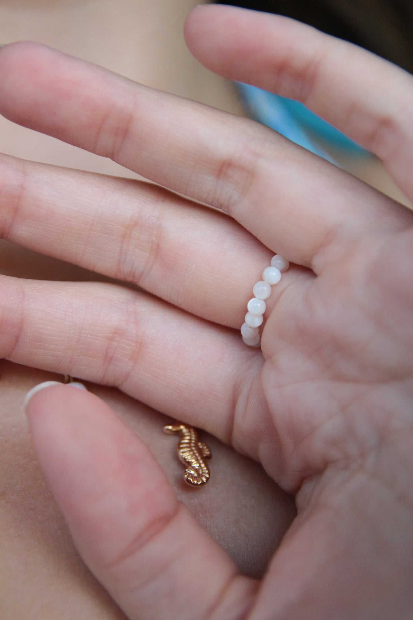 Bague perles coréennes blanches