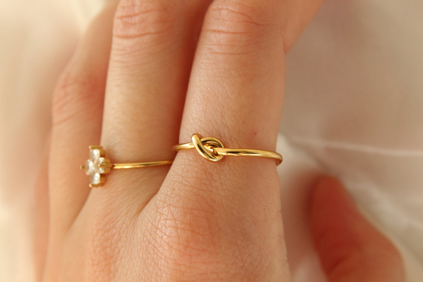 Bague noeud doré