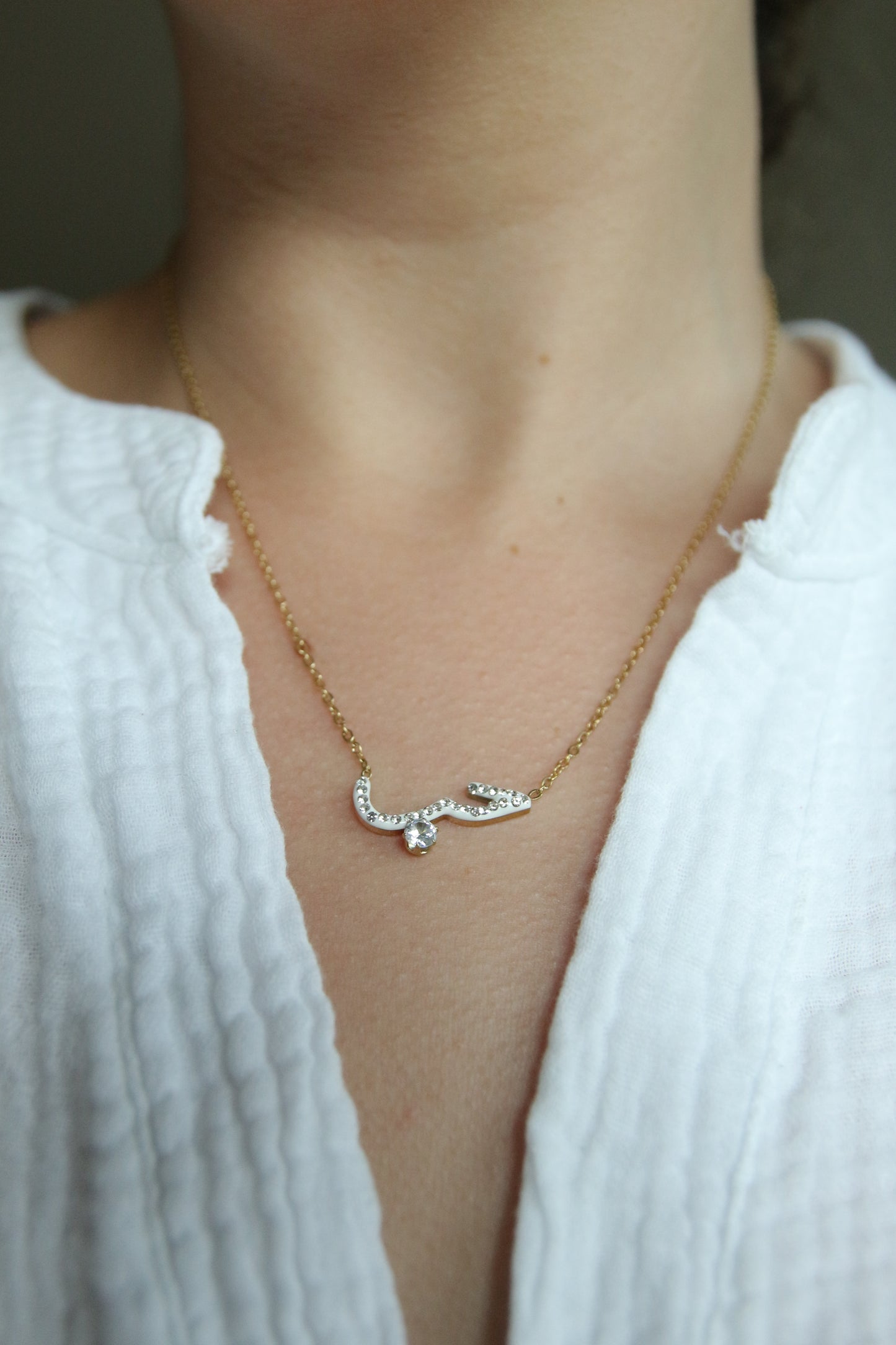 Collier Hob "amour en arabe" et strass