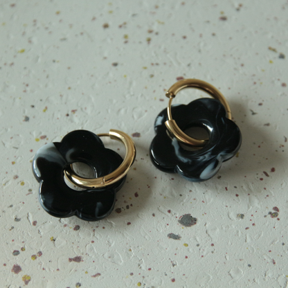 Boucles d'oreilles fleurs noires - Florine