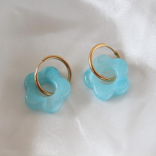 Boucles d'oreilles fleurs résine Bleu ciel - Flore