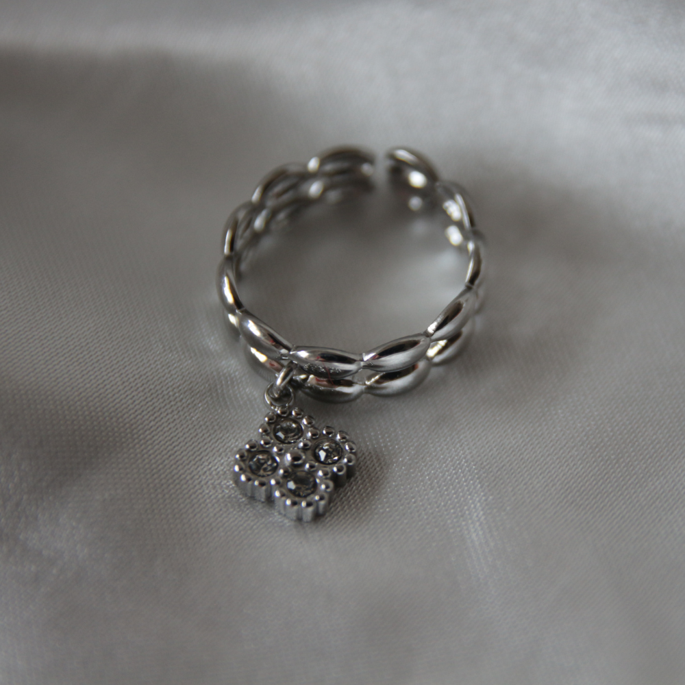 Bague breloque trèfle strass - Oana
