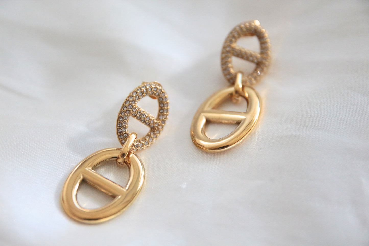 Boucles d'oreilles maille marine doré strass