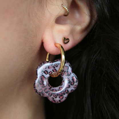 Boucles d'oreilles fleurs résine léopard rose - Florine