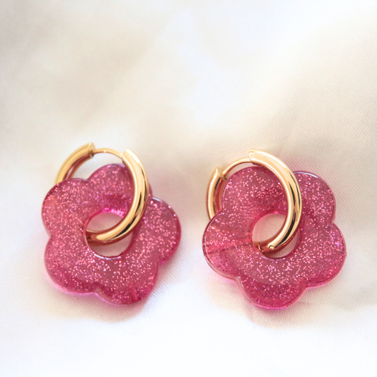 Boucles d'oreilles fleur résine fuchsia paillette - FLORINE