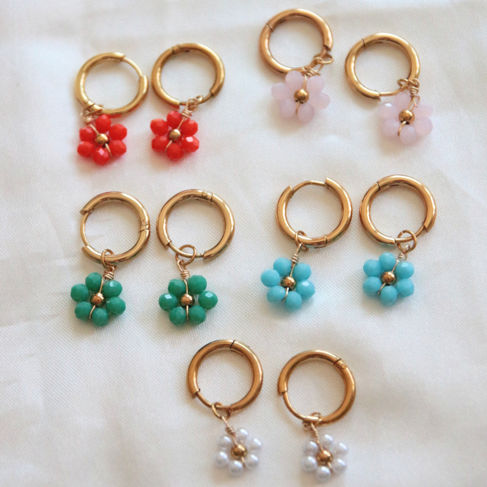 Boucles d'oreilles fleurs perles - MARGUERITE