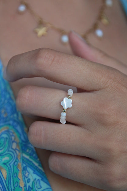 Bague perles coréennes blanches