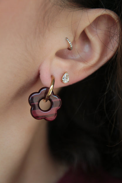 Boucles d'oreilles fleur résine red wine - FLORE