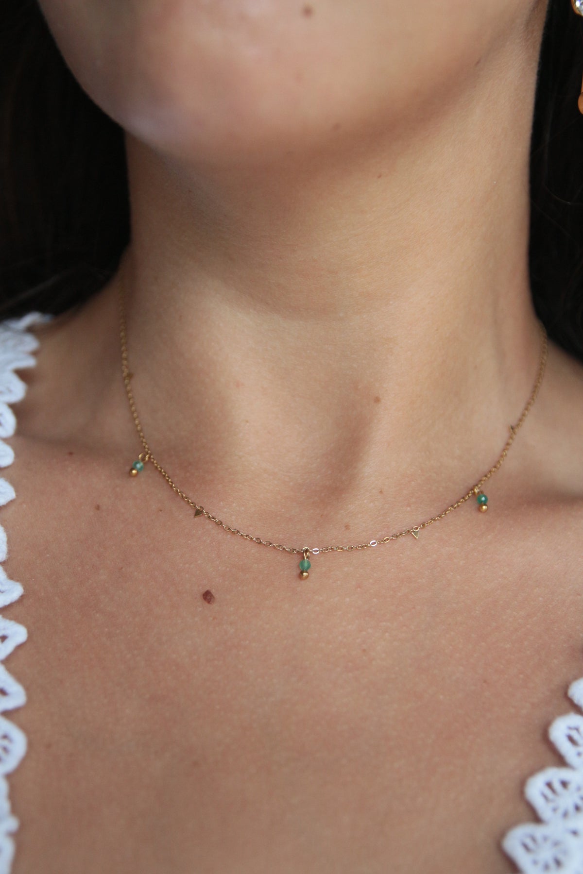 Collier fin doré perles vertes - JADE