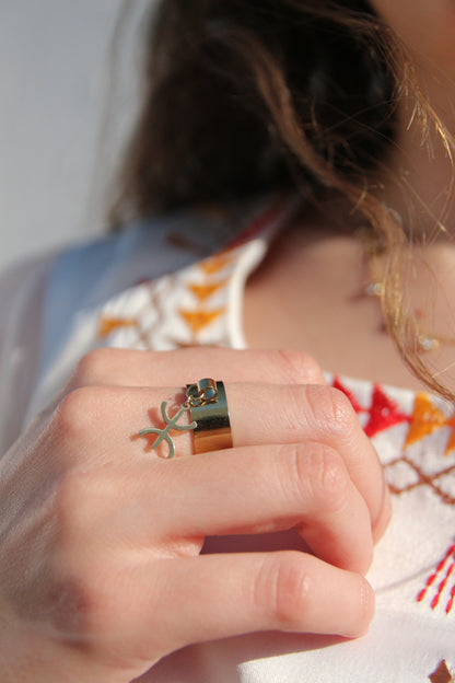 Bague breloque berbère dorée