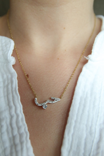 Collier Hob "amour en arabe" et strass