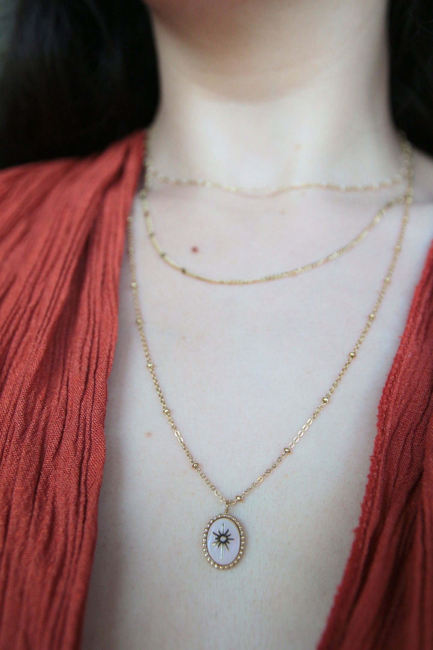 Collier triple rang médaillon - CASS